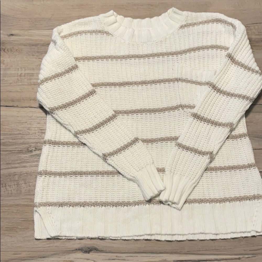American Eagle sweater ✨
